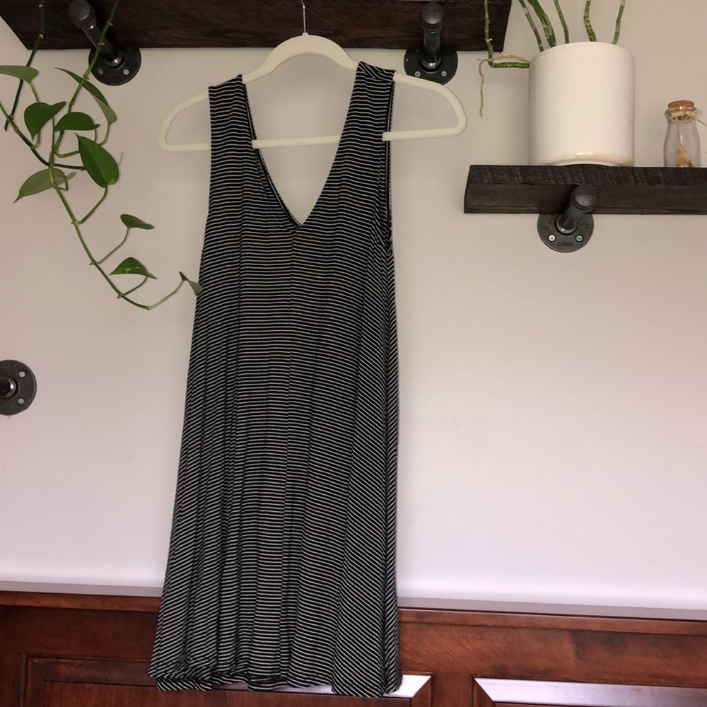 American Eagle Swing Shift Dress